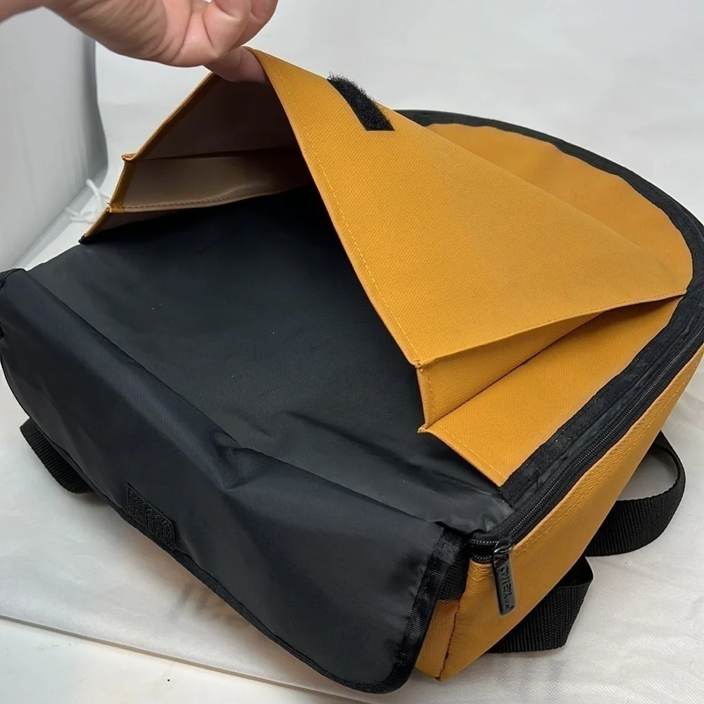 Pyrex Portables Mustard Yellow Zip Around Deep Carrier